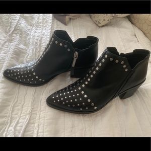 loka studded bootie